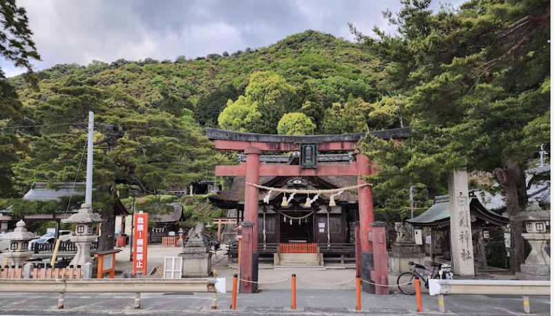 白髭神社